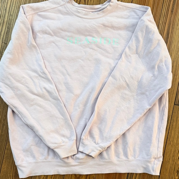 The Seaside Style Tops - Seaside Crewneck Sweatshirt - Pale Purple